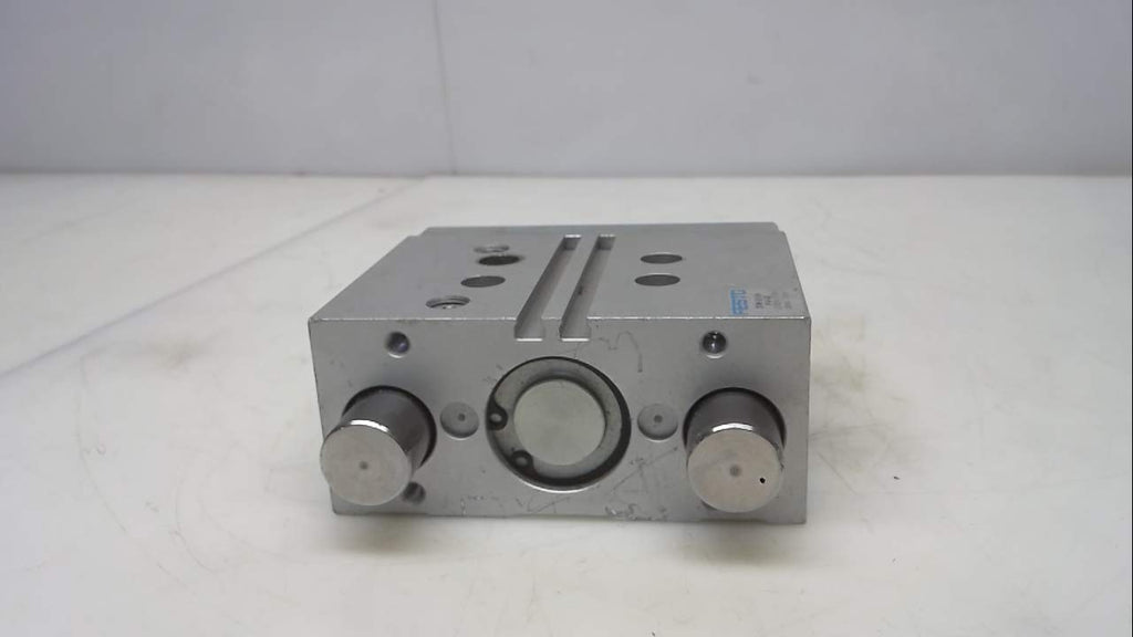 FESTO DFM-32-30-P-A-GF (170856), 0.8 M/S Maximum Speed, 2-10 BAR Operating Pressure, 30 MM Stroke, 32 MM BORE, Double Acting, Dual Rod, Elastic Cushioning Rings/Pads AT Both Ends, Guided Actuator, M5