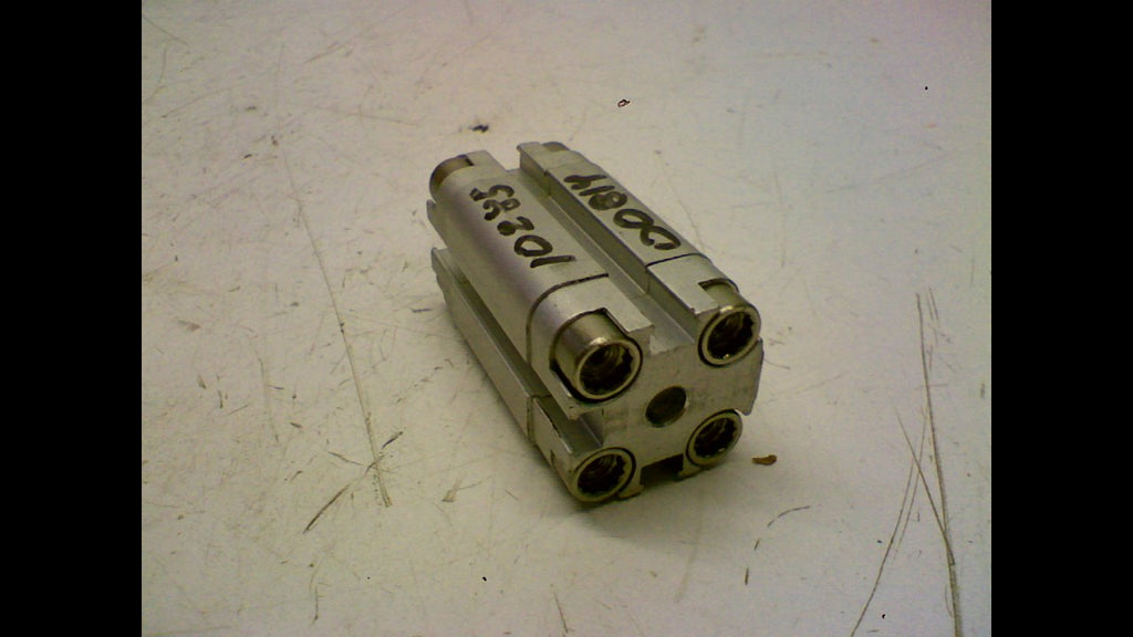 FESTO ADVU-16-20-A-P-A (156596), 1.2-10 BAR OPERATING PRESSURE, 16 MM BORE, 20 MM STROKE, COMPACT, DOUBLE-ACTING, ELASTIC CUSHIONING RINGS/PADS AT BOTH ENDS, M5 PNEUMATIC CONNECTION, PNEUMATIC CYLINDE