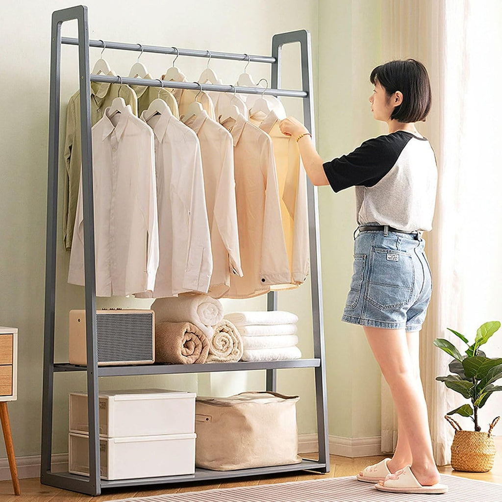 Portable Double Rod Bamboo Coat Rack, Freestanding Clothing Organizer with 2-Tier Storage Shelves, Stylish Bedroom Garment Rack for Efficient Clothes Hanging (B 80cm)