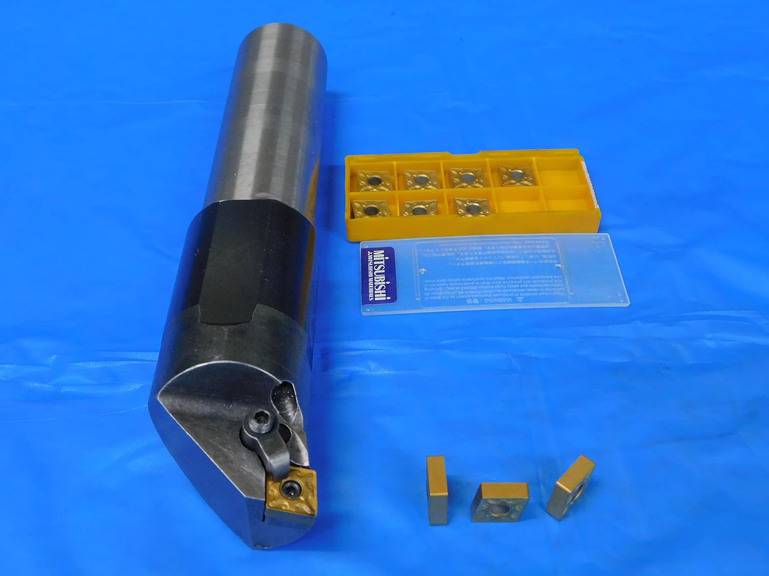 KENNAMETAL 1 1/2 Shank COOLANT Thru Boring BAR W/ 10 PCS NEW CNMG-432 Inserts - MB8467AZ2