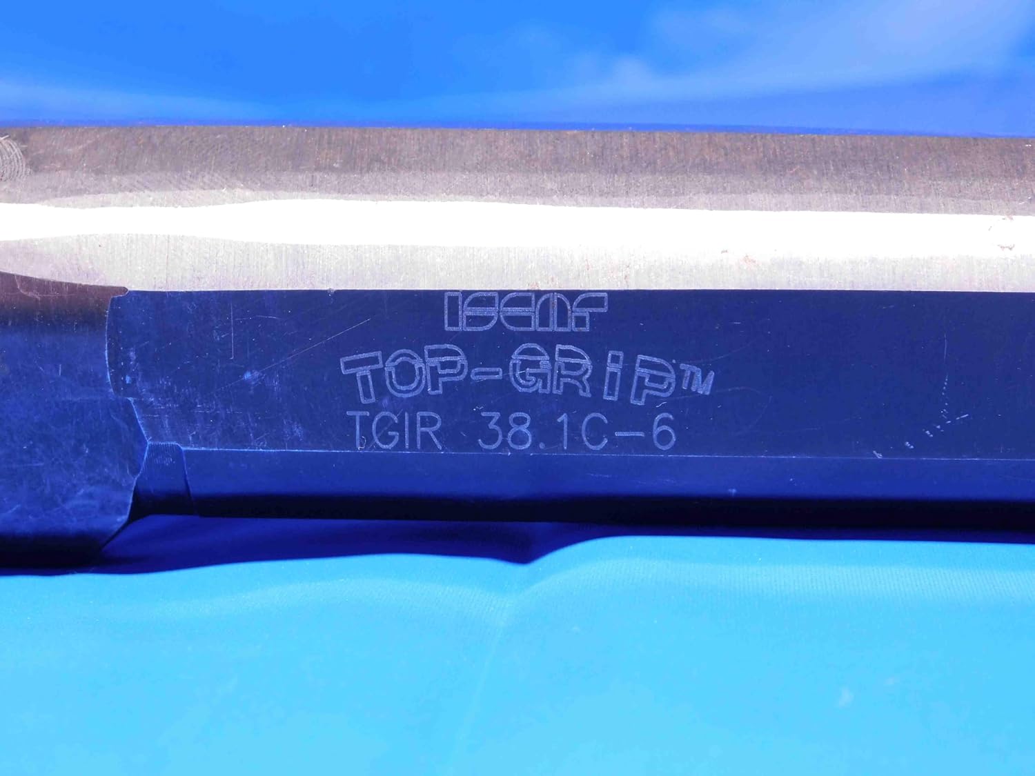 ISCAR 1 1/2 Shank Dia TGIR 38.1C-6 12' OAL COOLANT Thru INDEXABLE Boring BAR 1.5 - BR8218CE4