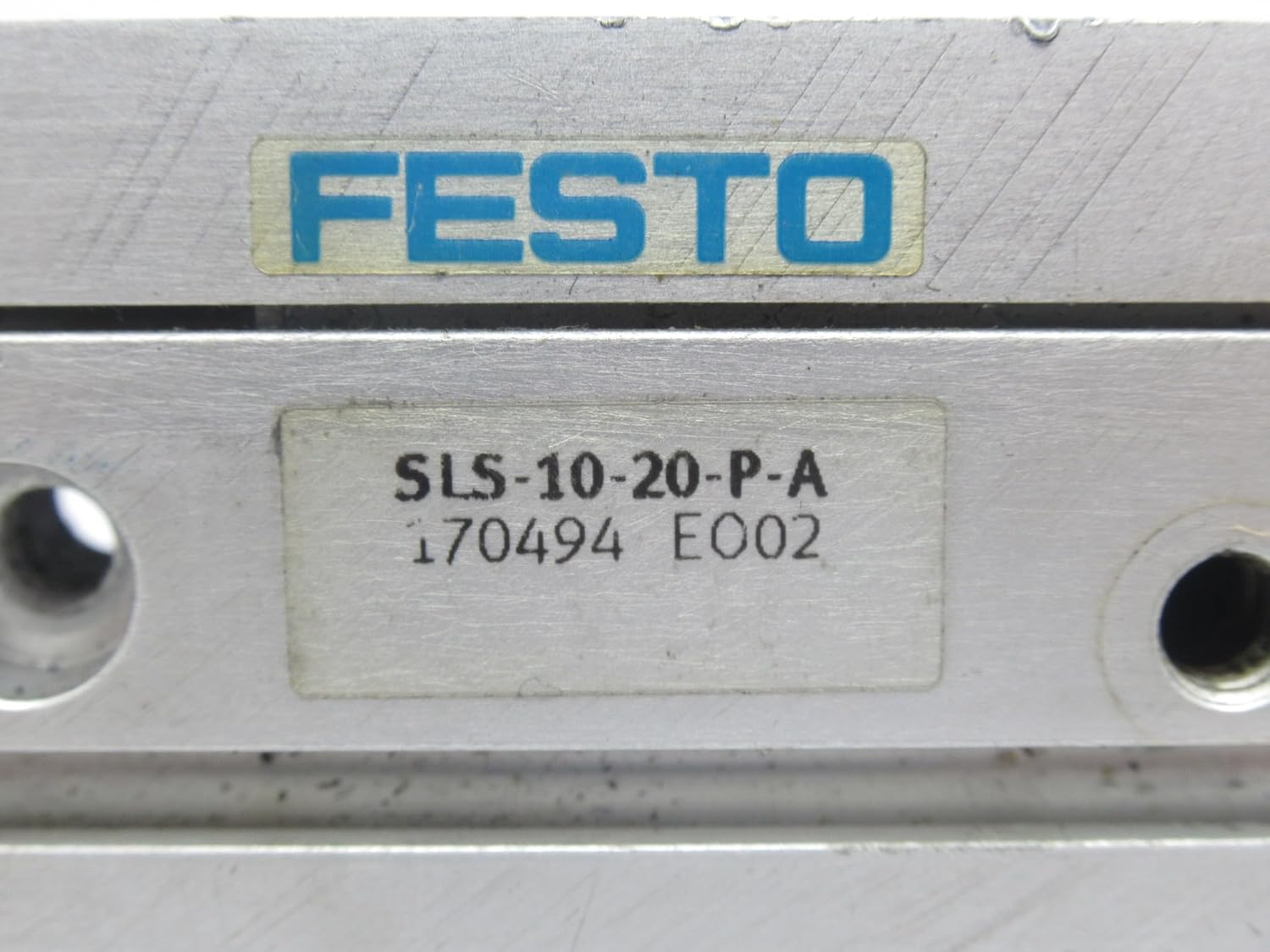 FESTO SLS-10-20-P-A (170494), 10 MM BORE, 1-10 BAR, 20 MM STROKE, DOUBLE-ACTING, ELASTIC CUSHIONING RINGS/PADS AT BOTH ENDS, HIGH-ALLOY STAINLESS STEEL HOUSING, M5 PNEUMATIC CONNECTION, MINI SLIDE, SE