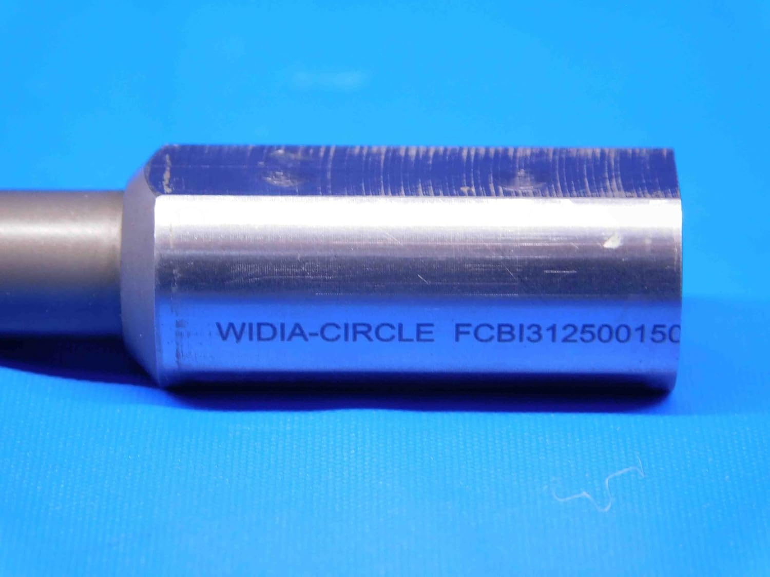 WIDIA-Circle 1/2 Shank Dia FCBI312500150 COOLANT Thru INDEXABLE Boring BAR .5 - BR6417BC4