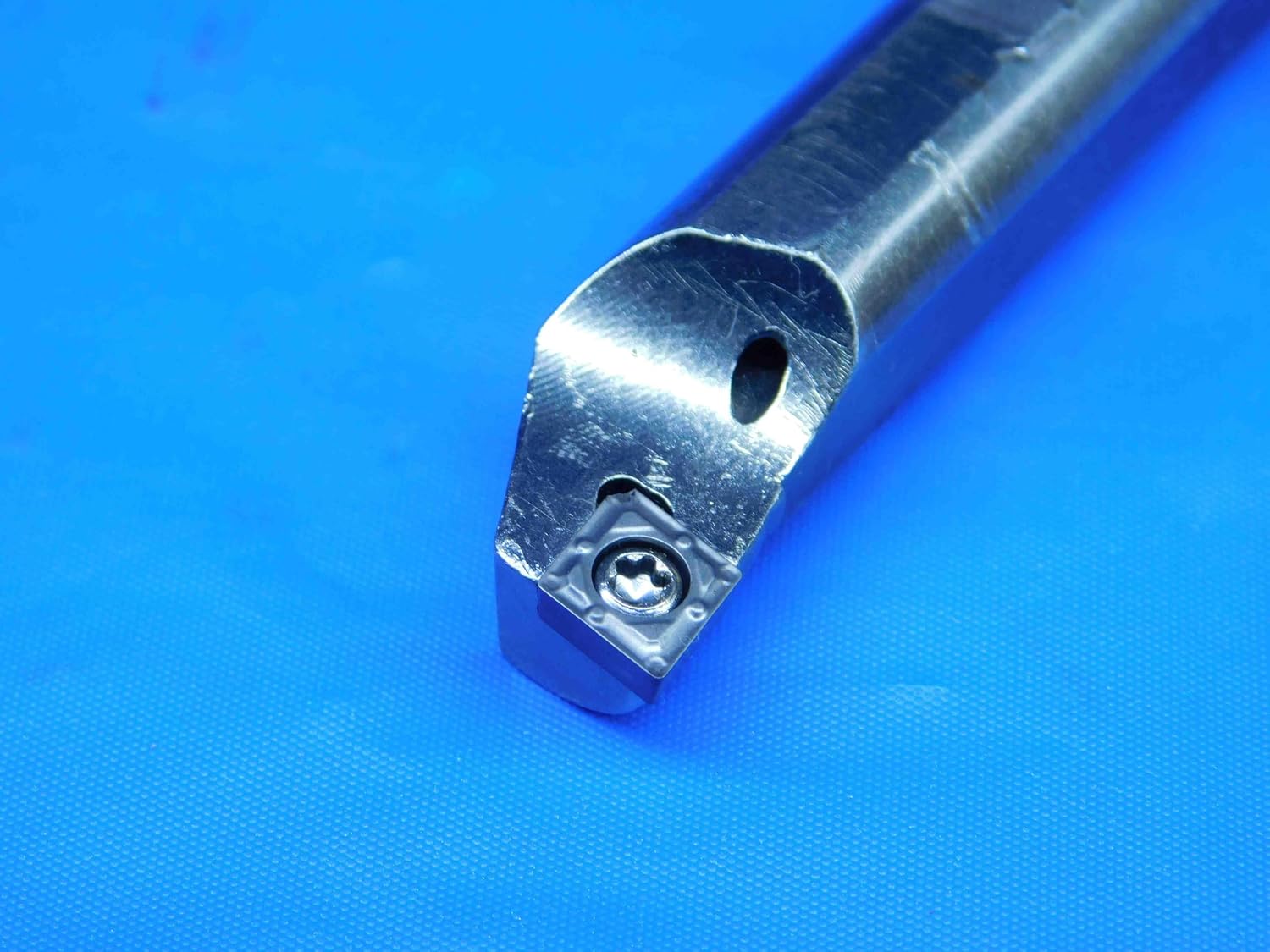 M & J Tooling LLC SANDVIK 1/2 Dia A08M-SCLCR 2 COOLANT INDEXABLE Boring BAR CCMT 060204 Inserts .5 - BR3902BH3
