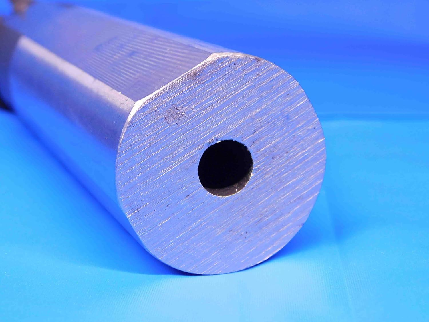KENNAMETAL 1 1/2 Shank Dia A24TA3ESR0408N COOLANT Thru INDEXABLE Boring BAR 1.5 - BR8216CE4