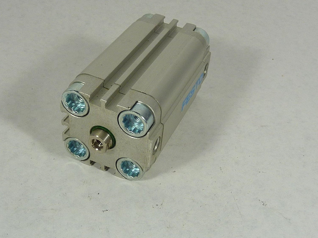 FESTO ADVU-32-50-P-A (156537), 0.8-10 BAR OPERATING PRESSURE, 32 MM BORE, 50 MM STROKE, DOUBLE-ACTING, ELASTIC CUSHIONING RINGS/PADS AT BOTH ENDS, G1/8 PNEUMATIC CONNECTION, INTERNAL THREAD, PNEUMATIC