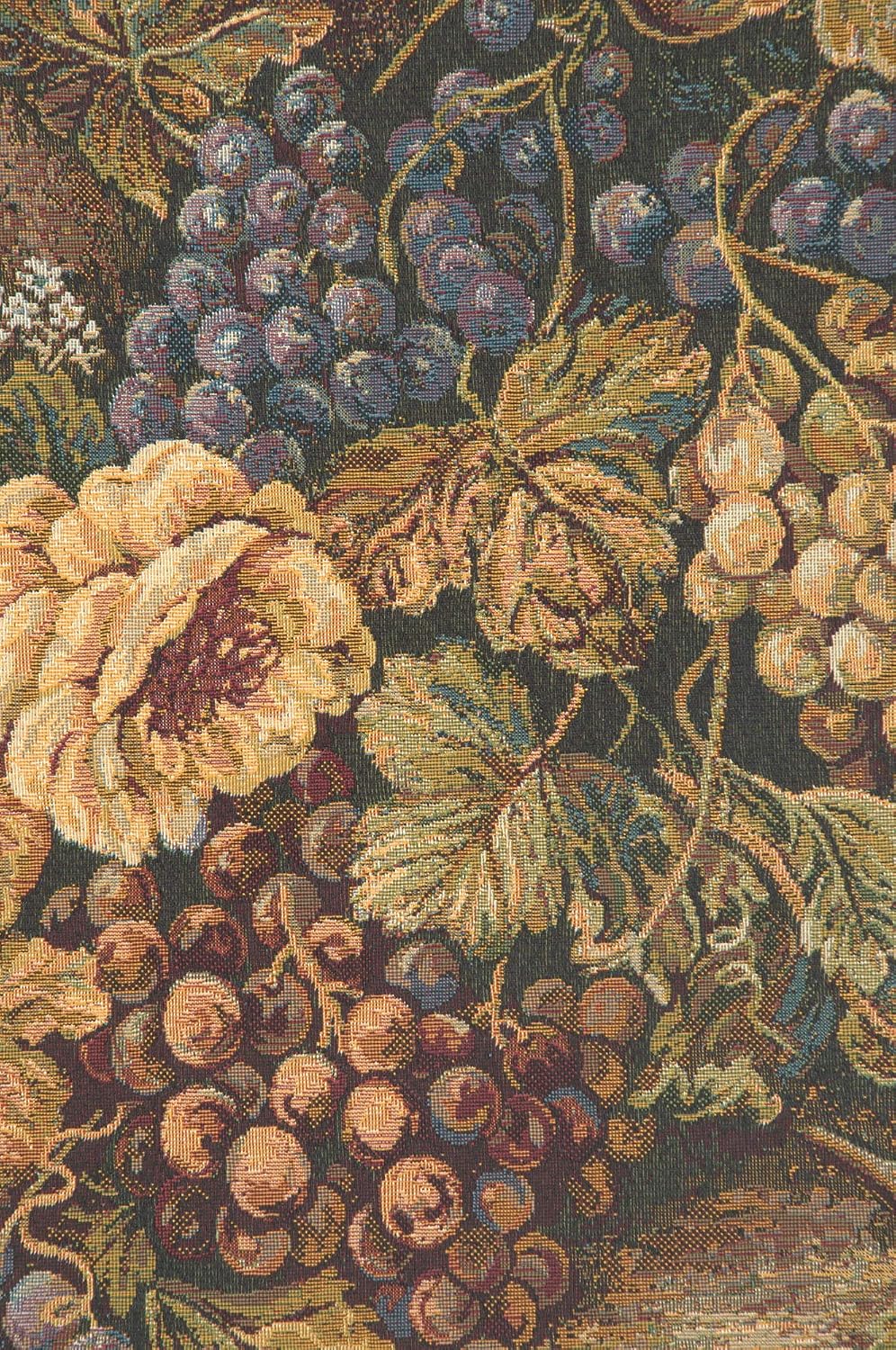 Charlotte Home Furnishings Italian Tapestry Wall Hanging 26x 40 in Bouquet with Grapes Wall Art Floral Tapestry for Bedroom Aesthetic Living Room and Home Decor European Soft Cotton Jacquard Woven